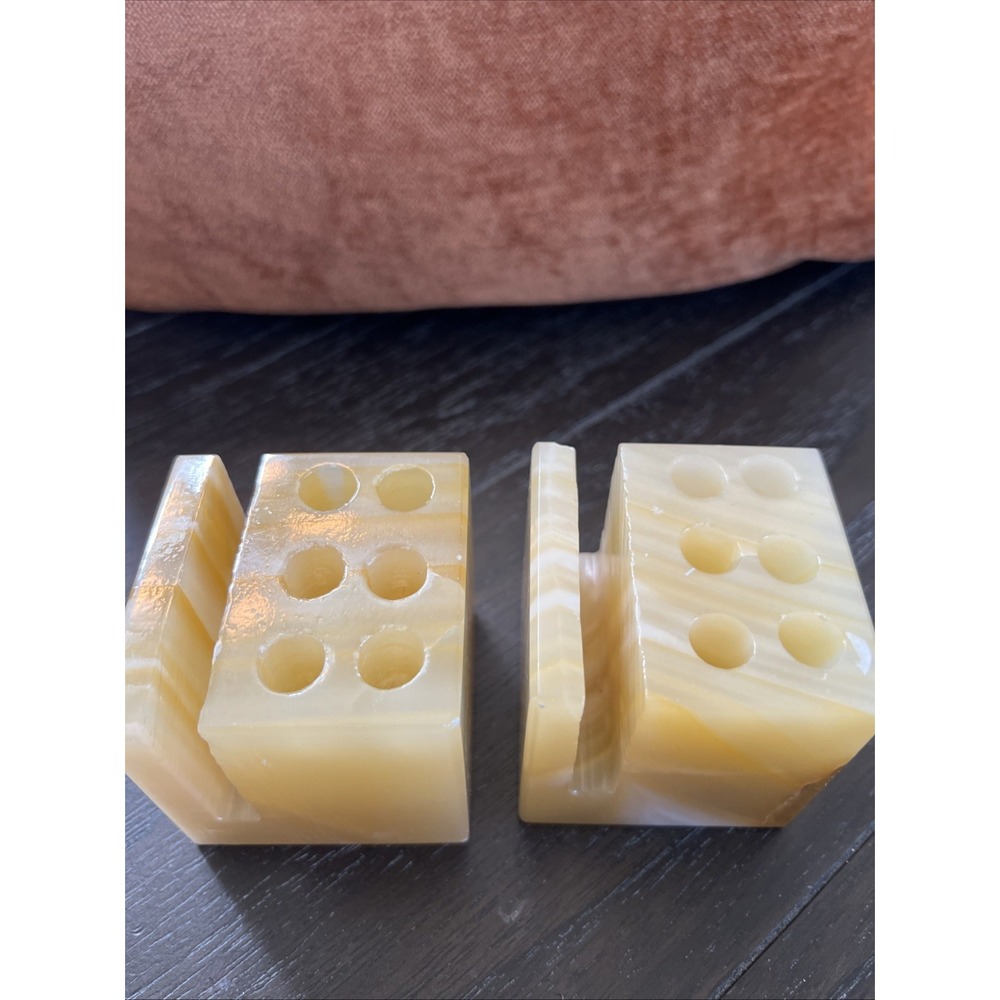 ALABASTER STONE PENCIL HOLDER CUTE YELLOWISH COLOR VINTAGE HOLDER STANDS 3" X 3"